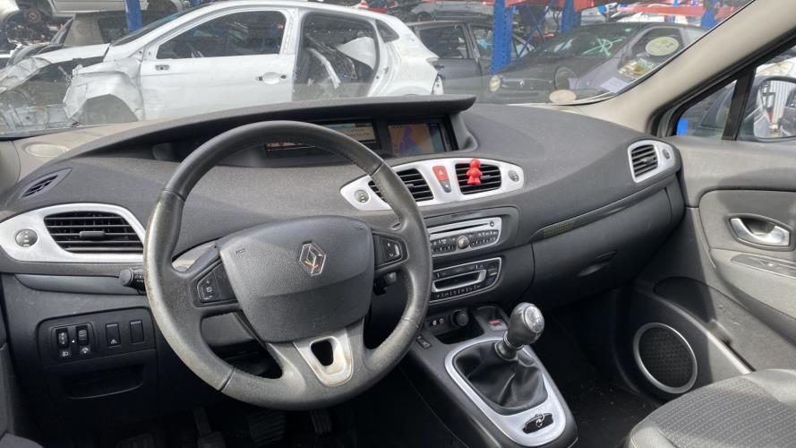 Image Capot - RENAULT SCENIC 3