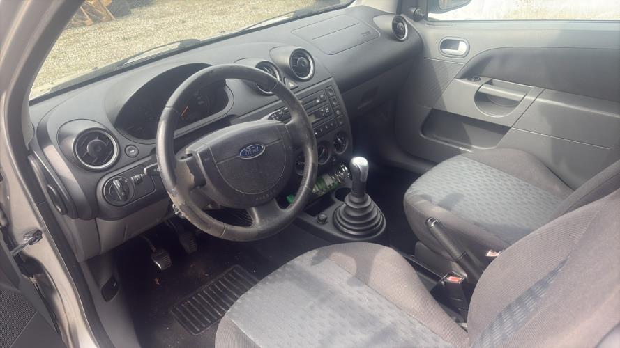 Image Malle/Hayon arriere - FORD FIESTA 5