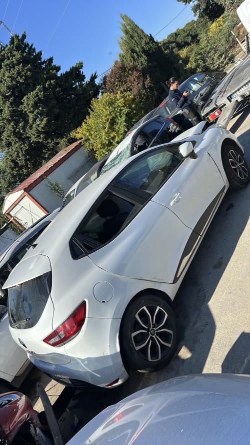 Image Malle/Hayon arriere - RENAULT CLIO 4