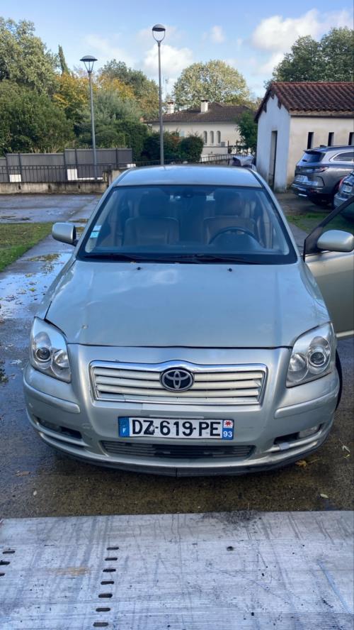 Image Optique avant principal gauche (feux)(phare) - TOYOTA AVENSIS 2