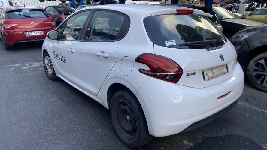 Image Feu arriere principal droit (feux) - PEUGEOT 208 1