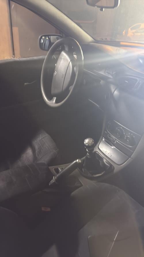 Image Pare choc avant - RENAULT LAGUNA 2