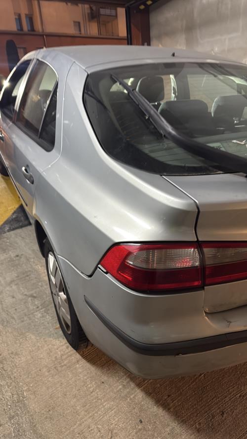 Image Pare choc avant - RENAULT LAGUNA 2