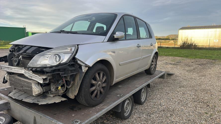 Image Calculateur - RENAULT SCENIC 2