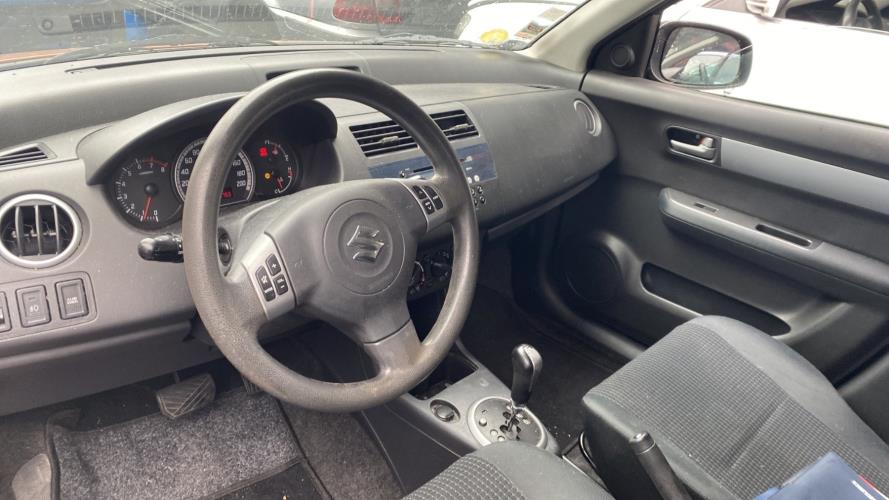 Image Custode arriere gauche - SUZUKI SWIFT 3