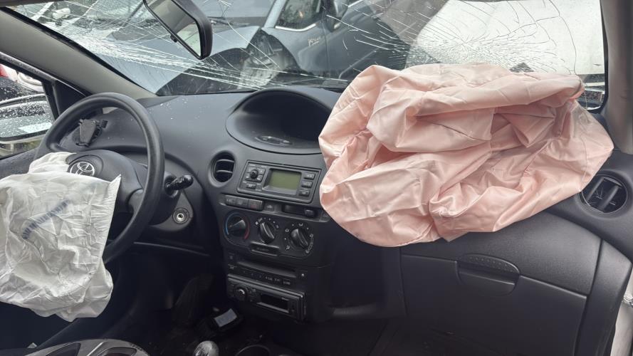 Image Moteur - TOYOTA YARIS 1