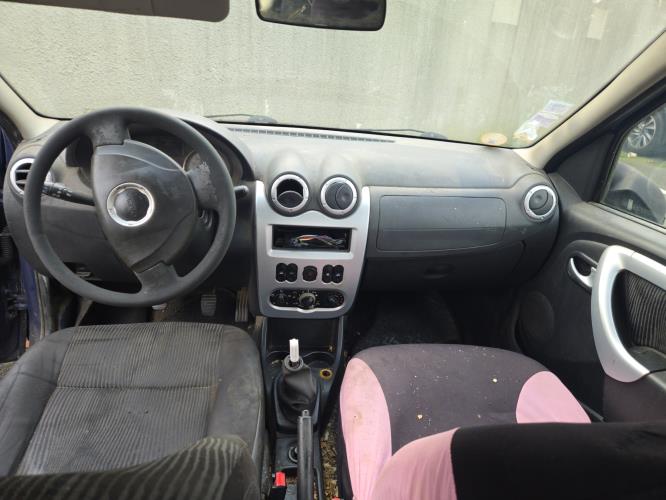Image Calculateur - DACIA LOGAN 1