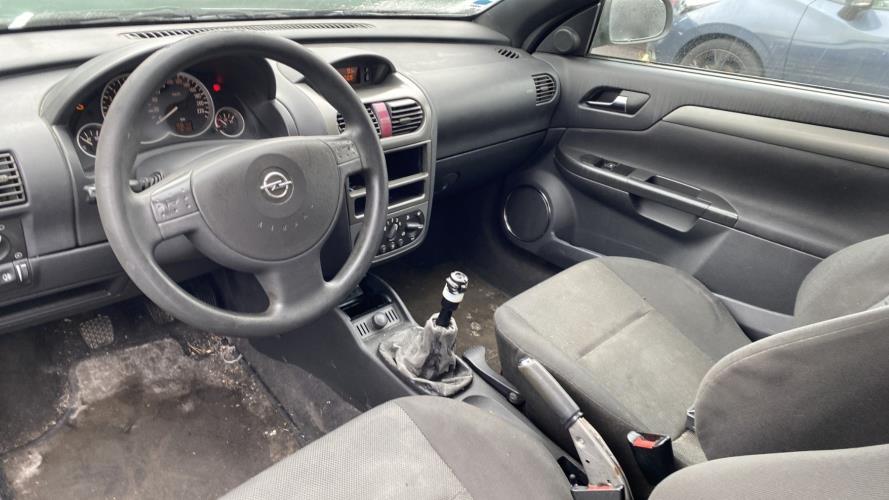 Image Capot - OPEL TIGRA 2
