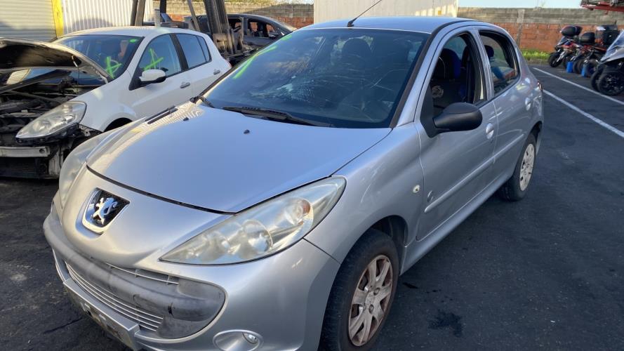 Image Feu arriere principal gauche (feux) - PEUGEOT 206+