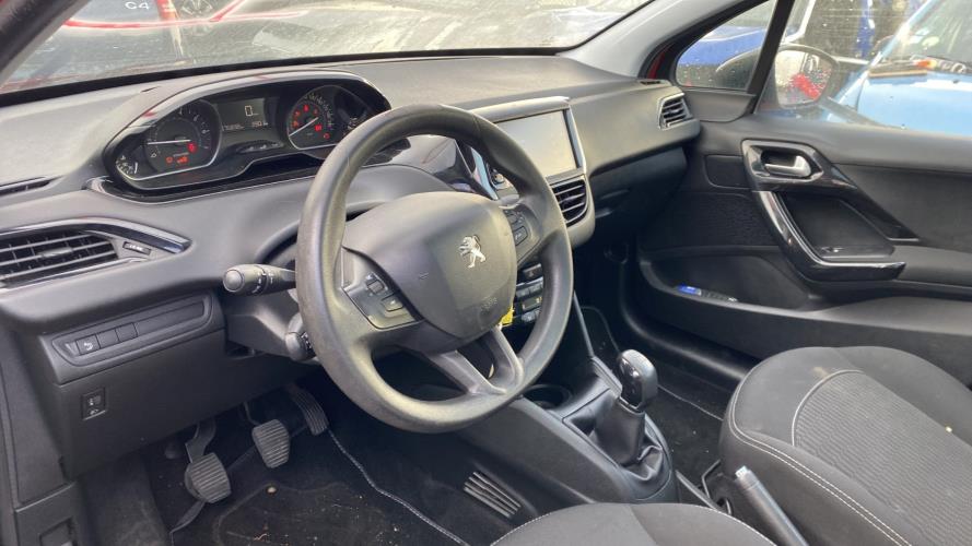 Image Calculateur - PEUGEOT 208 1