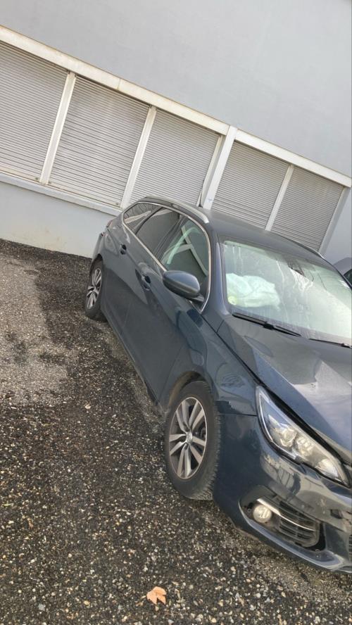 Image Vitre avant droit - PEUGEOT 308 2 SW