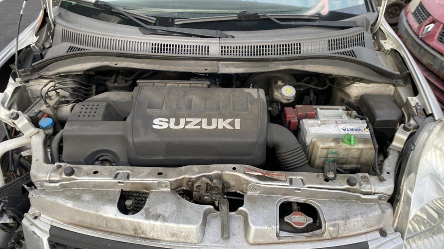 Image Porte avant gauche - SUZUKI SWIFT 3