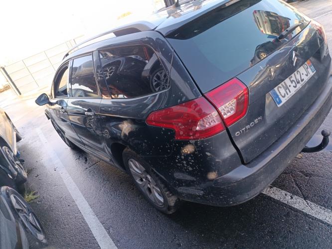 Image Feu arriere secondaire gauche (feux) - CITROEN C5 2