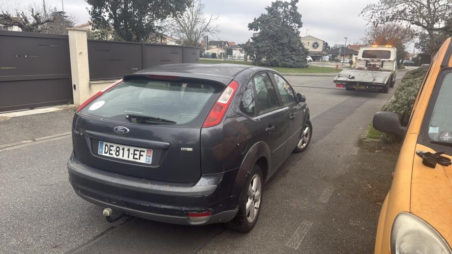 Image Pare choc arriere - FORD FOCUS 2