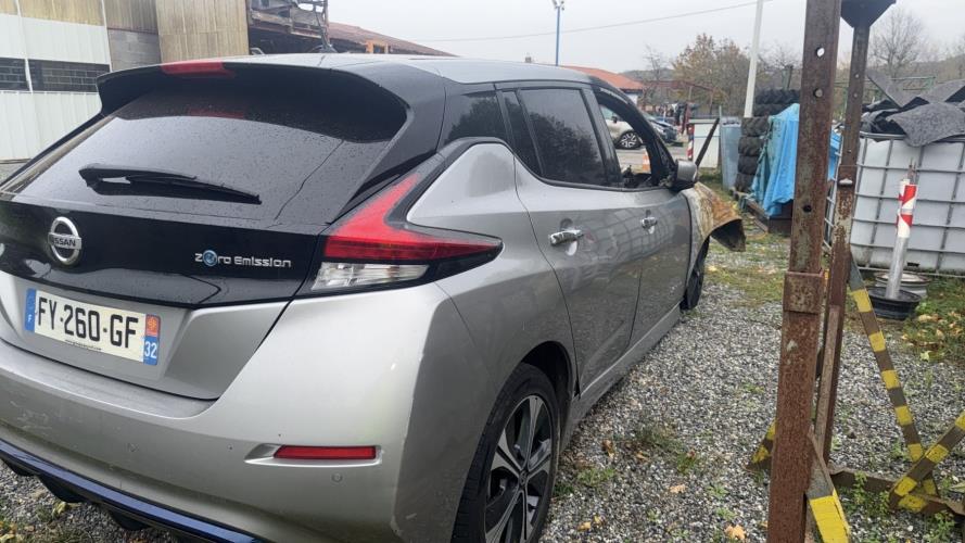 Image Feu arriere principal droit (feux) - NISSAN LEAF 2