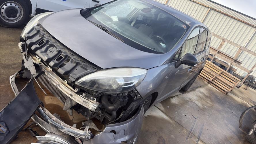 Image Porte avant gauche - RENAULT GRAND SCENIC 3