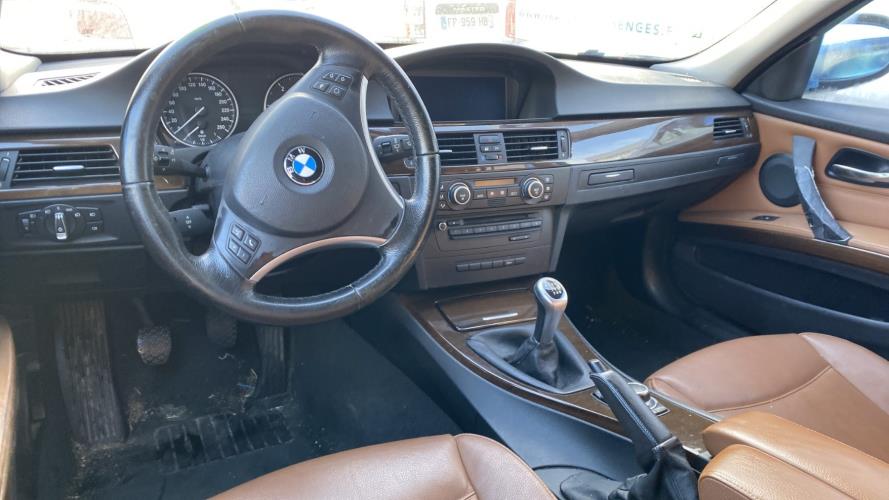 Image Porte avant gauche - BMW SERIE 3 E91
