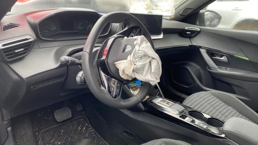 Image Console central (interieur plastique) - PEUGEOT 2008 2