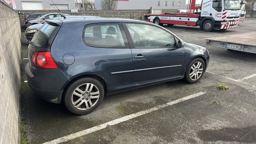 Image Eclairage de plafonnier - VOLKSWAGEN GOLF 5