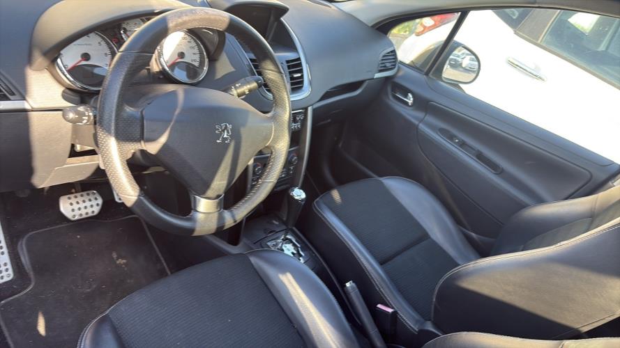 Image Pare choc avant - PEUGEOT 207