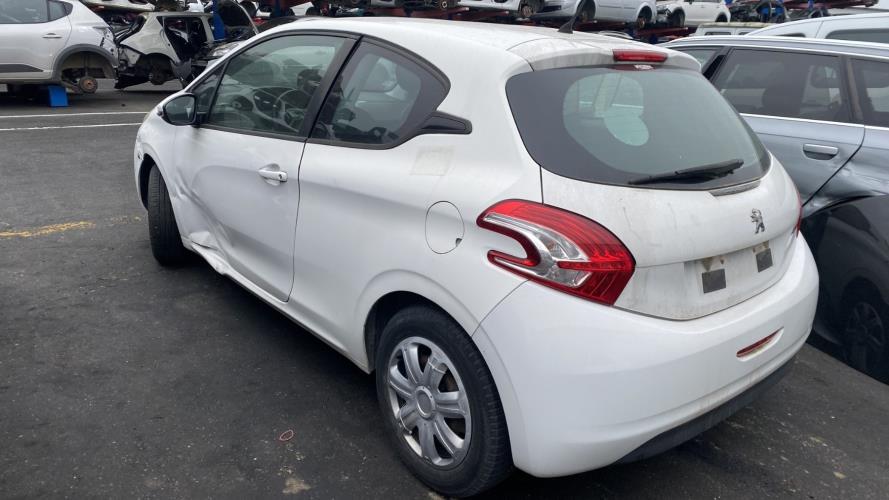 Image Moteur - PEUGEOT 208 1