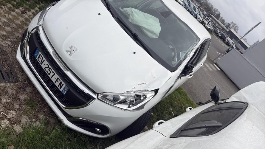 Image Moteur - PEUGEOT 208 1