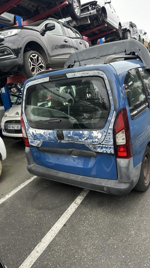 Image Pare choc arriere - PEUGEOT PARTNER 2