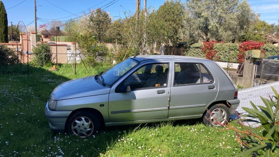 Image Pare choc avant - RENAULT CLIO 1