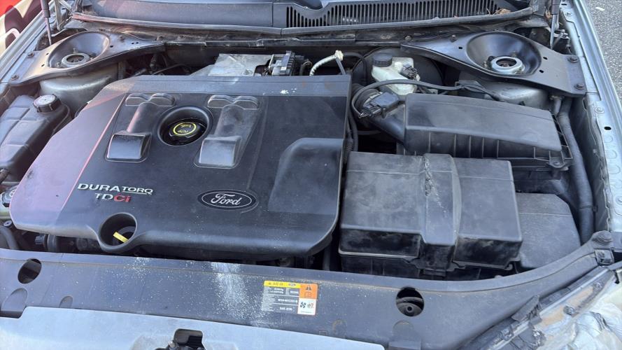 Image Feu arriere principal gauche (feux) - FORD MONDEO 2
