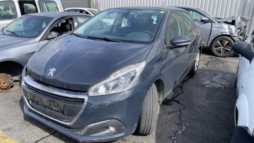 Image Pare choc avant - PEUGEOT 208 1