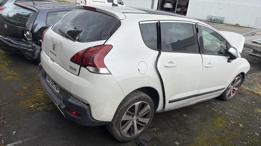 Image Feu arriere principal droit (feux) - PEUGEOT 3008 1