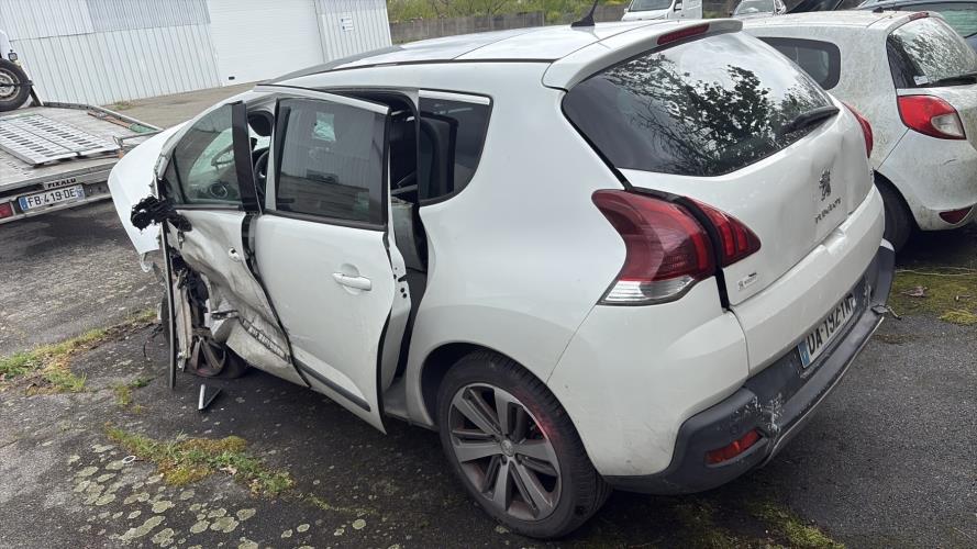 Image Feu arriere principal droit (feux) - PEUGEOT 3008 1