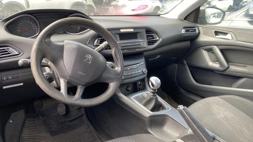 Image Feu arriere secondaire gauche (feux) - PEUGEOT 308 2