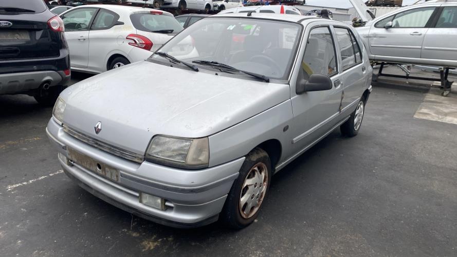 Image Pare choc avant - RENAULT CLIO 1