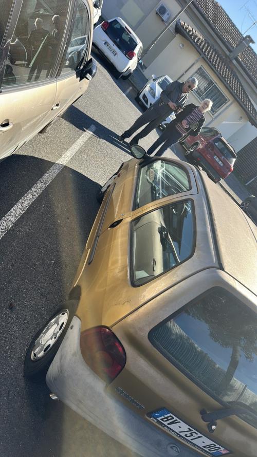 Image Capot - RENAULT TWINGO 1