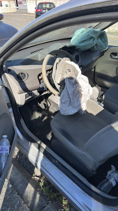 Image Pare choc arriere - RENAULT TWINGO 2