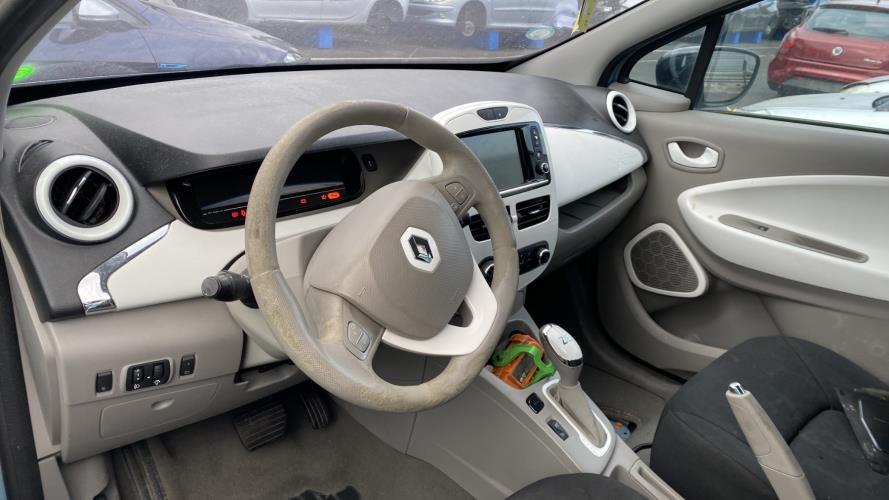 Image Pare choc avant - RENAULT ZOE 1