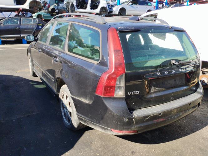 Image Vitre avant gauche - VOLVO V 50