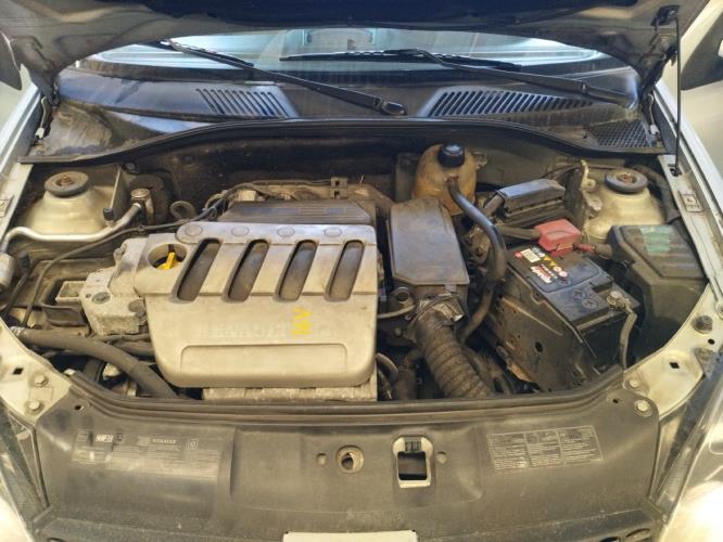 Image Trappe d'essence - RENAULT CLIO 2