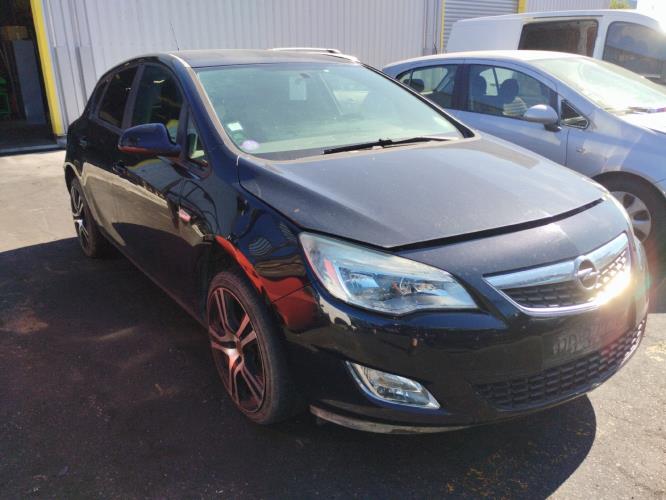 Image Moteur - OPEL ASTRA J
