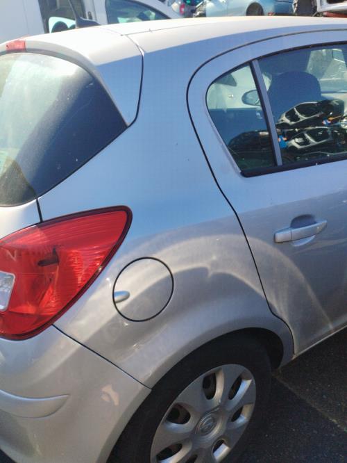 Image Train arriere complet - OPEL CORSA D