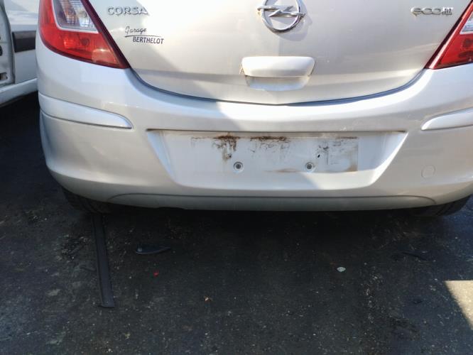 Image Train arriere complet - OPEL CORSA D