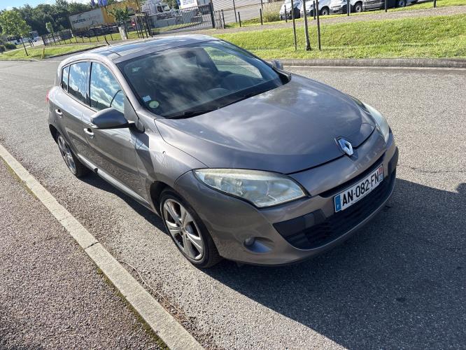 Image Aile avant droit - RENAULT MEGANE 3