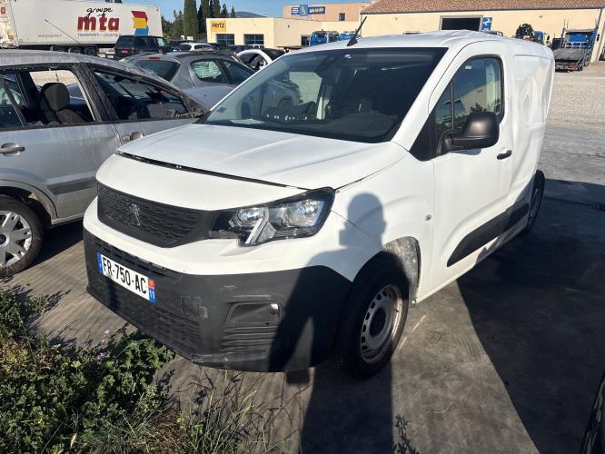 Image Pare choc avant - PEUGEOT PARTNER 3