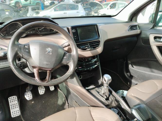 Image Trappe d'essence - PEUGEOT 2008 1