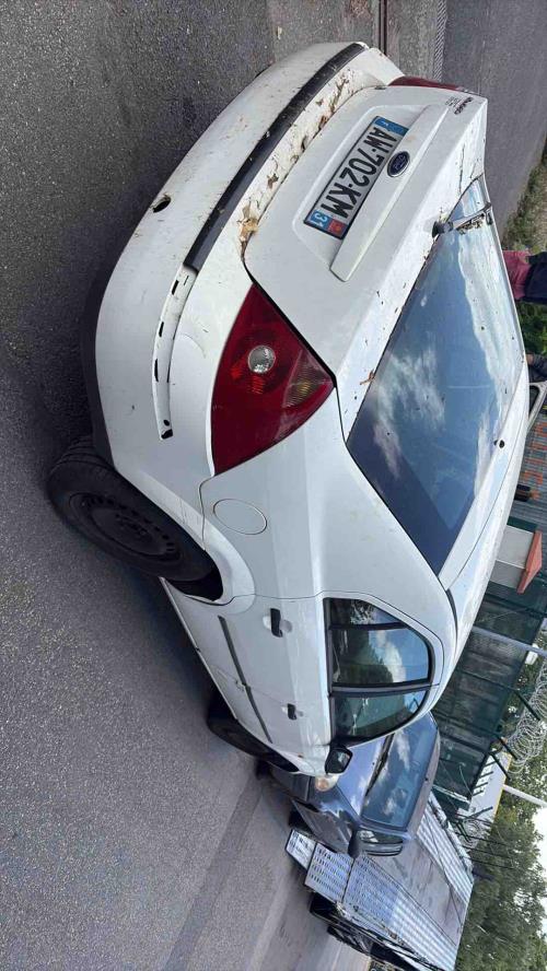 Image Retroviseur droit - FORD MONDEO 2