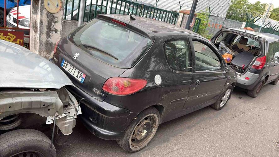 Image Moteur - PEUGEOT 206