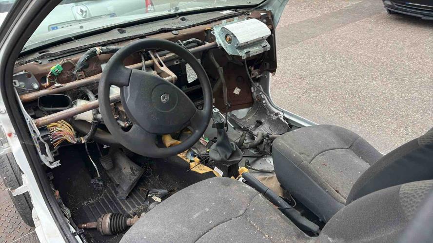 Image Feu arriere principal droit (feux) - RENAULT CLIO 2 CAMPUS