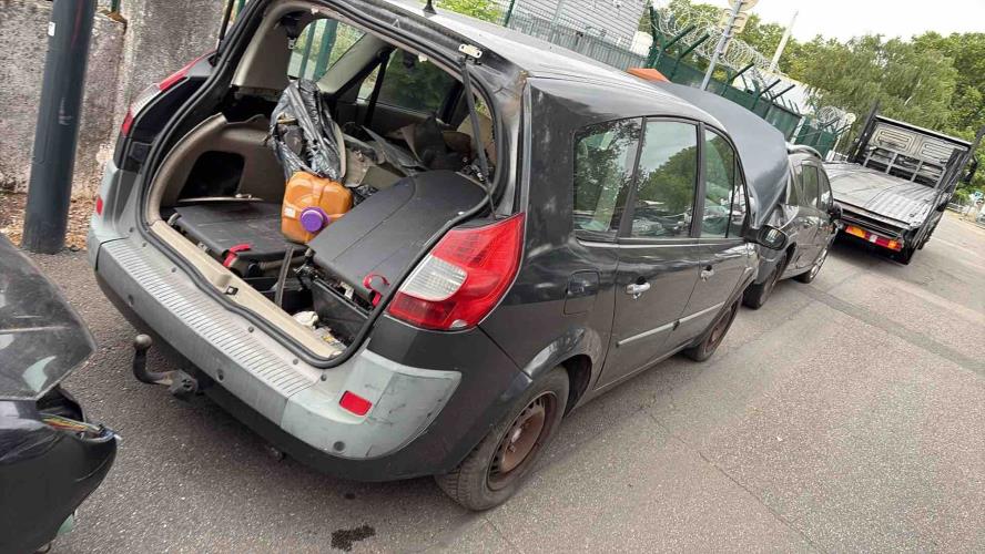 Image Renfort pare choc avant (traverse) - RENAULT GRAND SCENIC 2