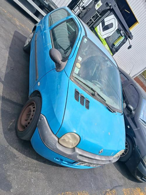Image Pare choc avant - RENAULT TWINGO 1
